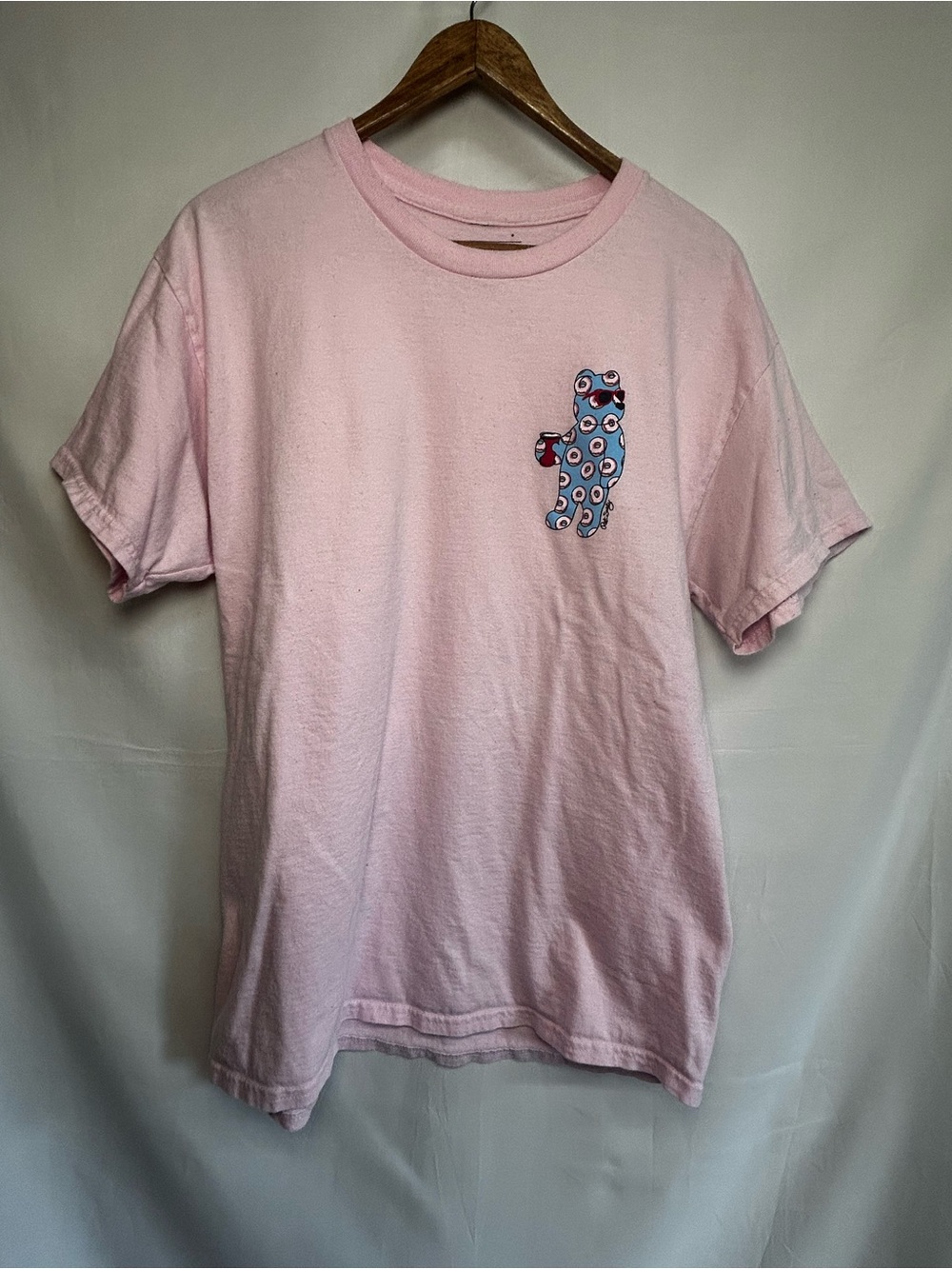 Riot Society Men’s Large Pink Short-Sleeve Graphic Tee